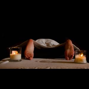 Sensual Massage: How to Use Candles to Make Him Want More